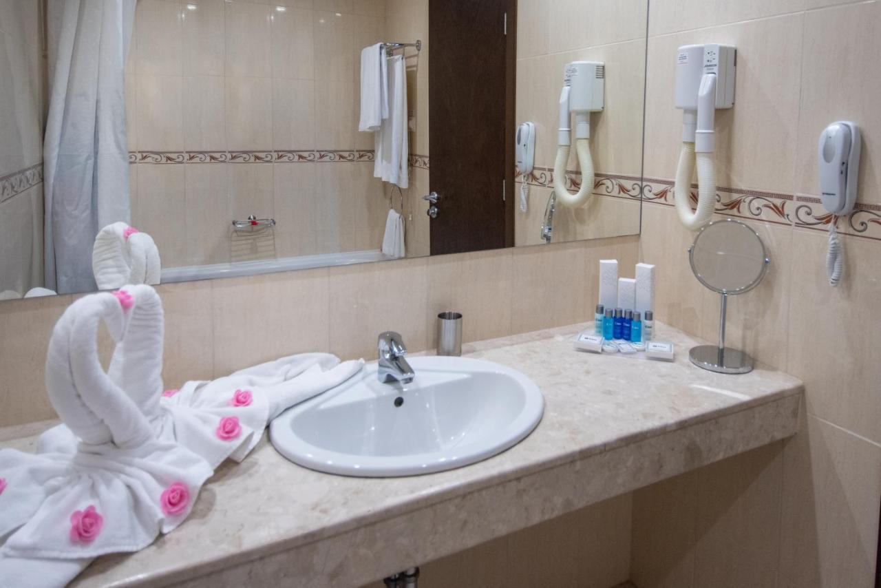 סוזופול Selena Hotel מראה חיצוני תמונה